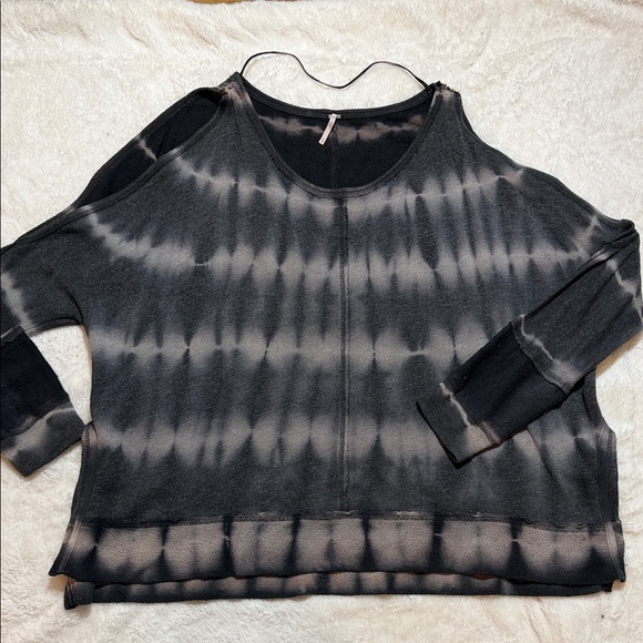 Free People Tops - Free People Black and Gray Tie-Dye Long Sleeve Cold Shoulder Oversized Top